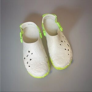 New CROCS Mens ALL-TERRAIN ATLAS CLOG 208391 LIMEADE US M 12